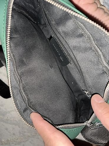 lacoste барсетка: Сумка через плечо Lacoste, зелёного цвета. - Материал: плотный — 3