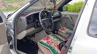 нова сити: Volkswagen Golf: 1993 г., 1.8 л, Ручные, Бензин, Хэтчбэк — 7