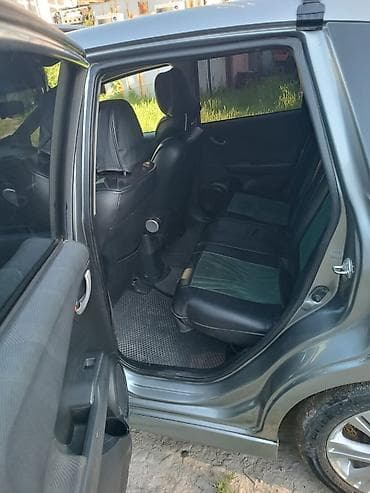 обшивки на фит: Honda Fit: 2008 г., 1.5 л, Автомат, Бензин, Хэтчбэк — 5