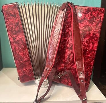 микрофон для озвучки видео купить: Аккордеон Weltmeister Stella, красный перламутровый корпус. Аккордеон — 6