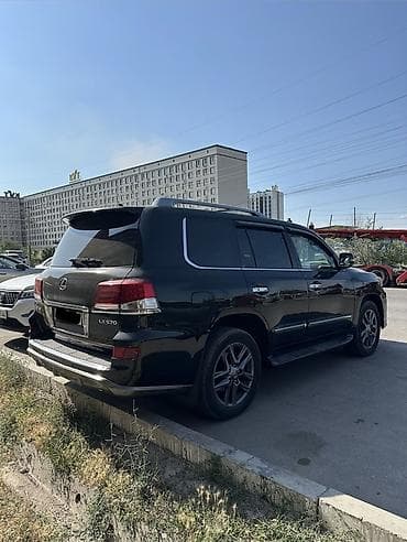Lexus LX: 2014 г., 5.7 л, Автомат, Бензин, Внедорожник — 4