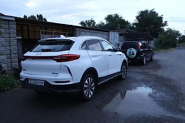 авто в такси: Weltmeister EX5, 2021 г., 74000 км, Передний, В наличии — 4