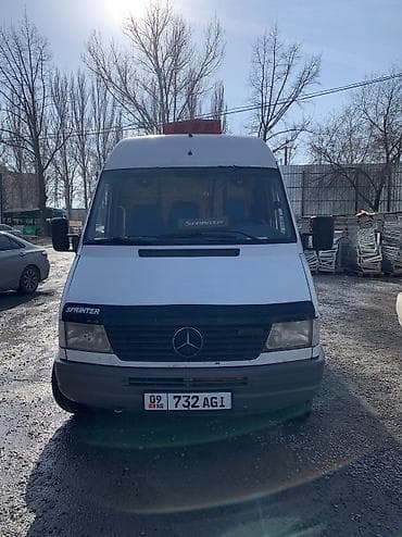 sprinter 315: Легкий грузовик, Mercedes-Benz, Стандарт, 3 т, Б/у — 1