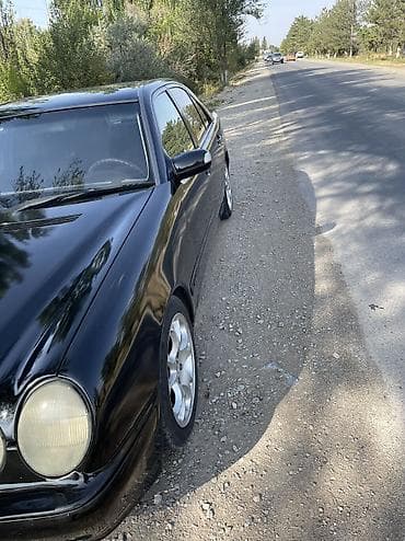 370000: Mercedes-Benz E-Class: 1999 г., 2 л, Механика, Бензин, Седан — 3