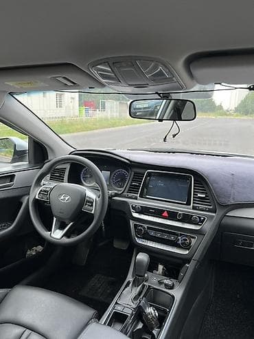 Hyundai Sonata: 2019 г., 2 л, Автомат, Газ, Седан — 9