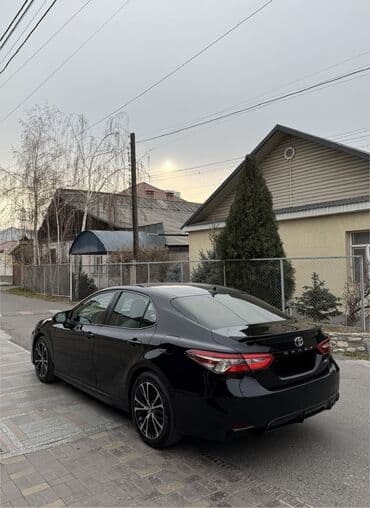 цены на зимние шины в бишкеке: Toyota Camry: 2018 г., 2.5 л, Автомат, Бензиновая, Седан — 5
