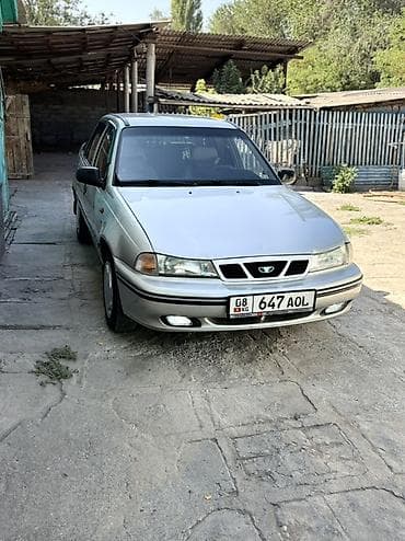 Daewoo Nexia: 2005 г., Седан