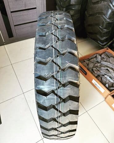 шины на фронтальный погрузчик: Шина для спецтехники Кунлунь 10,00-20 18PR KT24 предназначена для — 2