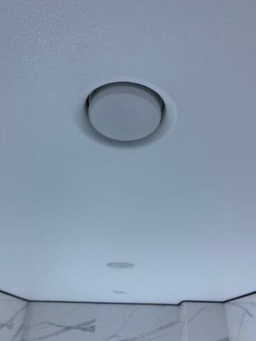 требуются монтажники натяжных потолков: Натяжной потолок Глянцевое, Матовое, 3D потолки Бесплатная консультация, Бесплатный замер, Гарантия — 5