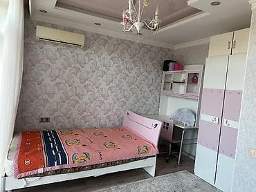 Детская гарнитура, Б/у, Для девочки, цвет - Розовый, Самовывоз