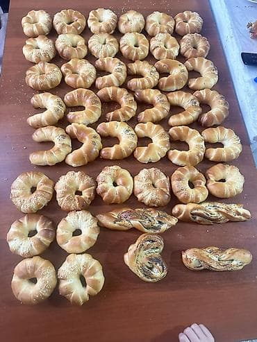 Май, консервалар: Домашняя выпечка ассорти - Пышные булочки и рогалики из дрожжевого — 2