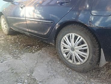 chevrolet malibu xl: Toyota Camry: 2003 г., 2.4 л, Механика, Бензин, Седан — 8