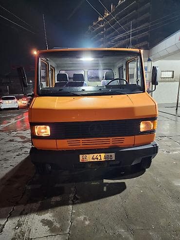 sprinter эвакуатор: Эвакуатор, Mercedes-Benz, Ломаная — 1