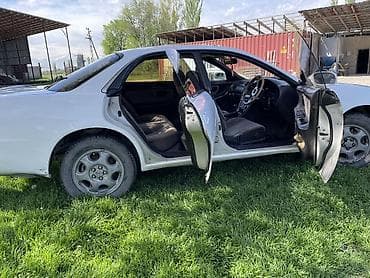 transporter multivan: Toyota Corolla: 1995 г., 1.9 л, Автомат, Бензин, Седан — 5