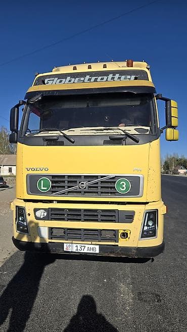 портативная станция: Тягач, Volvo, 2004 г., Бортовой — 1