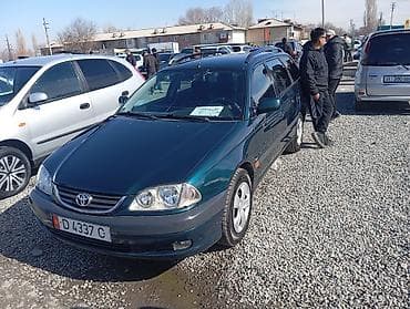 Toyota Avensis: 2002 г., 1.8 л, Механика, Бензин, Универсал at lalafo.kg Toyota Avensis: 2002 г., 1.8 л, Механика, Бензин, Универсал