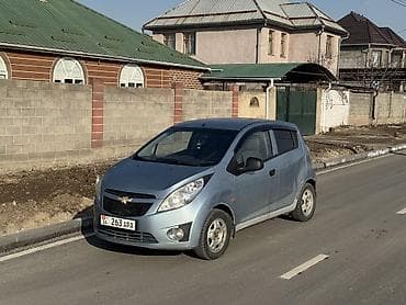 Chevrolet Spark: 2011 г., 1 л, Механика, Бензин, Хэтчбэк