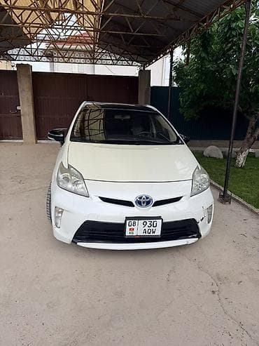 prius: Toyota Prius: 2014 г., 1.8 л, Автомат, Гибрид, Хэтчбэк — 2