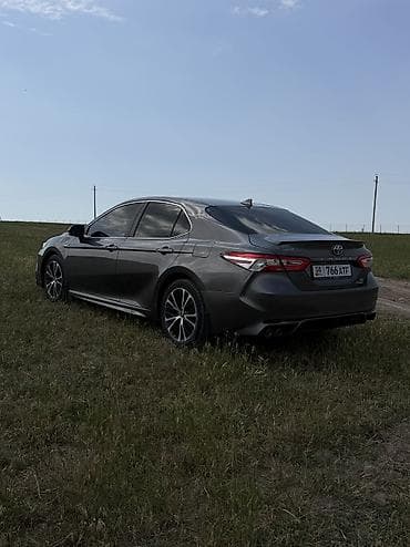 byd e2 2022: Toyota Camry: 2020 г., 2.5 л, Вариатор, Гибрид, Седан — 4