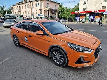 Транспорт: Hyundai Sonata: 2019 г., 2 л, Автомат, Газ, Седан — 4