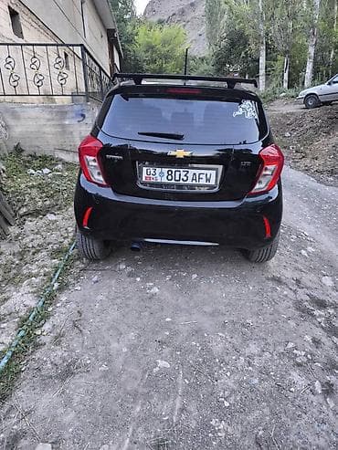 авто стенд: Chevrolet Spark: 2019 г., Хэтчбэк — 3
