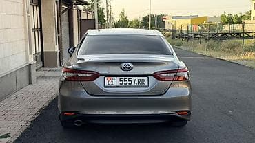 сиденья на камри: Toyota Camry: 2023 г., Автомат, Бензин, Седан — 5