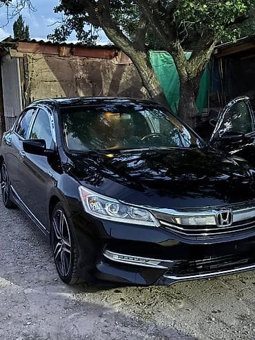битую машину: Honda Accord: 2016 г., Автомат, Бензин, Седан — 5