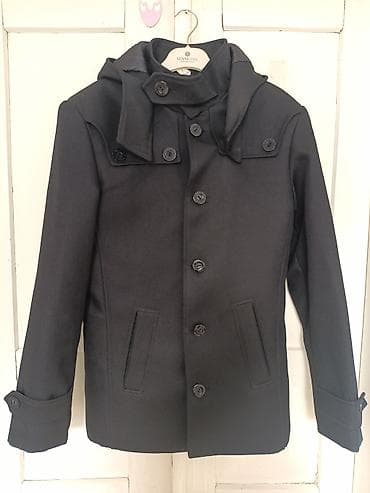 Пальто: Мужское демисезонное пальто черное. Особенности: - Два варианта — 3