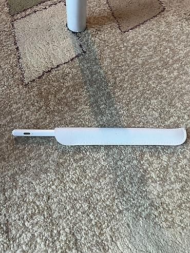 графический планшет: Стилус для планшетов с магнитным креплением и чехлом-пеналом - Белый — 2