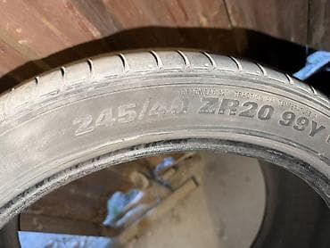 Транспорт: Летние шины Параметры : - 275/35 ZR20 102Y (усиленный индекс — 4