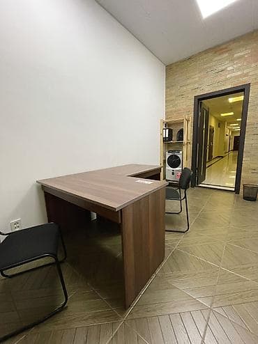 максимум плюс: Аренда офисов, 10 м², В бизнес центре, С системой безопасности — 1