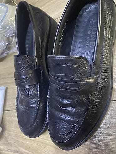 Мокасины и лоферы: Лоферы, 37, LION, Б/у, цвет - Черный — 3