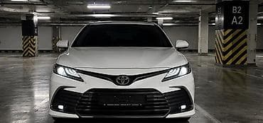 Toyota Camry: 2018 г., 2.5 л, Автомат, Бензин, Седан — 2