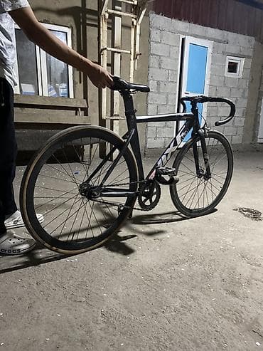 gray фикс: Фикс-байк/трековый велосипед с рулем-баран и вертикальной посадкой — 3