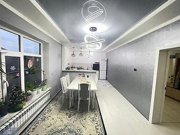 хоз постройки: Продаётся дом с закрытым двором и хозяйственными постройками. - — 9