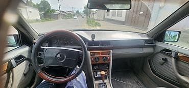 Mercedes-Benz 190: 1990 г., 2 л, Автомат, Дизель, Седан