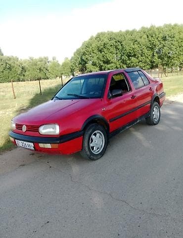 1221 2: Volkswagen Golf: 1993 г., 1.8 л, Бензин, Хэтчбэк — 5