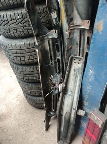 спидометр на спринтер: Mercedes-Benz, Б/у, Оригинал — 1