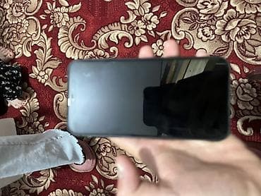 aiphone 5: IPhone 11, Б/у, 64 ГБ, Черный, Чехол, 76 % — 2
