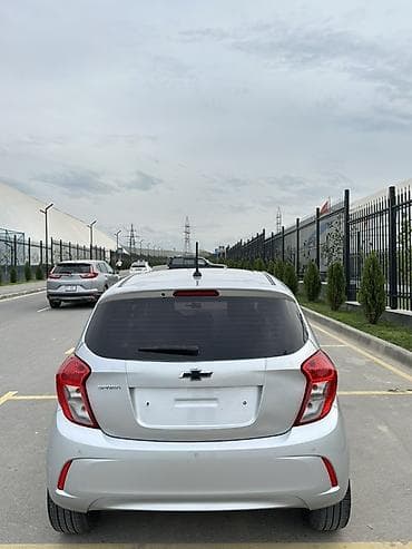 techno spark: Chevrolet Spark: 2019 г., 1 л, Вариатор, Бензин, Хэтчбэк — 3