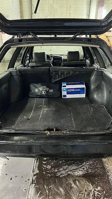 variant: Volkswagen Passat Variant: 1996 г., 2 л, Автомат, Универсал — 8