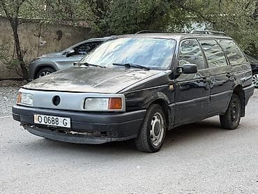 Volkswagen Passat Variant: 1991 г., 1.8 л, Механика, Бензин, Универсал