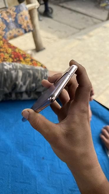 mi curved: Samsung Galaxy S21, цвет - Фиолетовый — 5