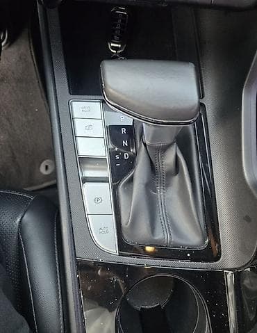 hunday avante: Hyundai Avante: 2022 г., Гибрид, Седан — 8