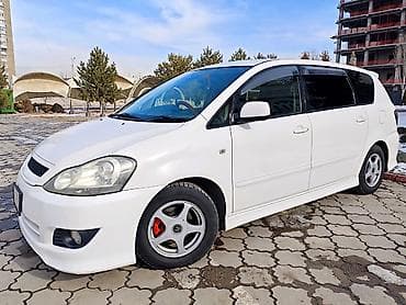 Toyota Ipsum: 2004 г., 2.4 л, Автомат, Бензин, Минивэн
