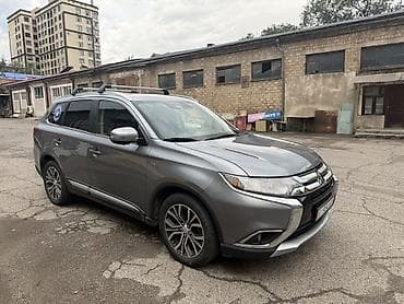4runner 2017: Mitsubishi Outlander: 2017 г., 3 л, Автомат, Бензин, Кроссовер — 3