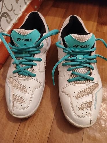 yeezy boost: Кроссовки Yonex для бадминтона/сквоша - Бренд: Yonex - — 1