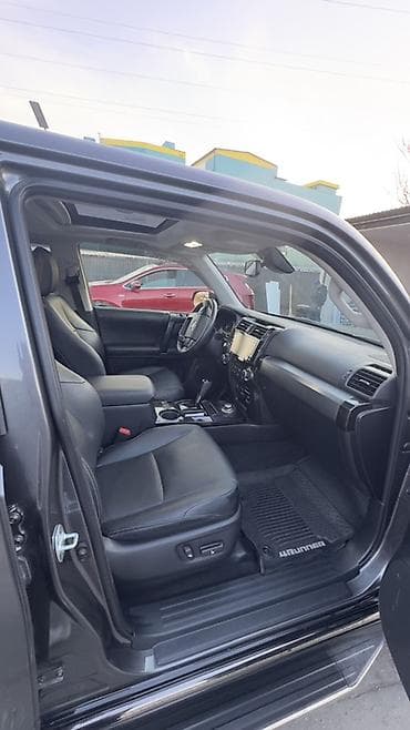 corolla e150: Toyota 4Runner: 2020 г., 4 л, Автомат, Бензин, Внедорожник — 5