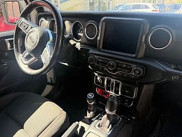 жыпы: Jeep Wrangler: 2020 г., 2 л, Автомат, Бензин, Внедорожник — 9