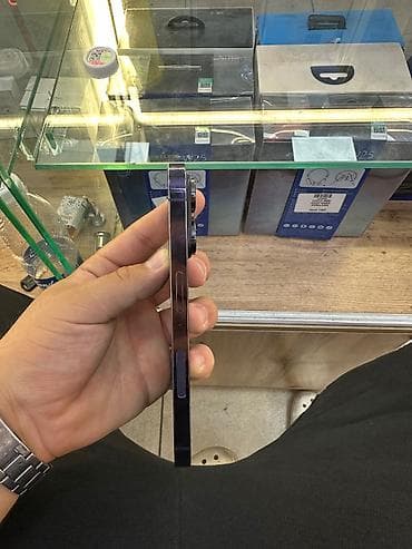 IPhone 14 Pro, Б/у, 256 ГБ, Защитное стекло, Чехол, Кабель, В рассрочку, 90 % — 3
